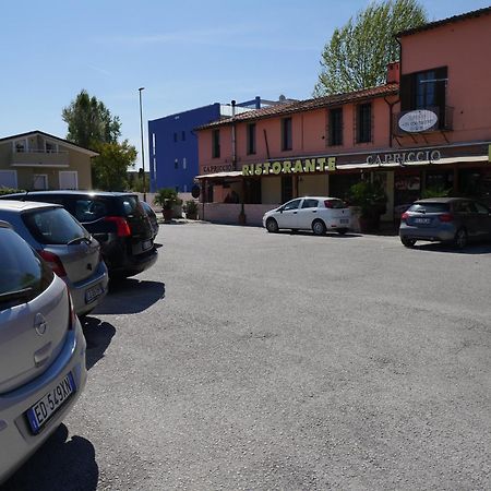 Hotel Relais Lorebian Piza Zewnętrze zdjęcie